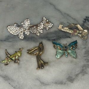 Lot of 5 VTG Women’s Rhinestone Dazzling Brooch/Pin Lot